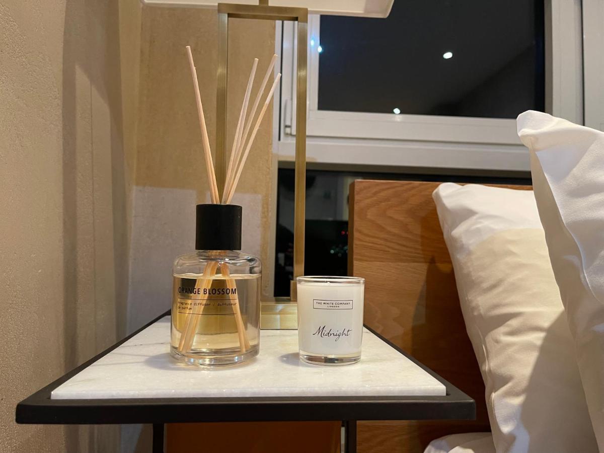 Stunning Westminster Apartment - 9 Albert 伦敦 外观 照片