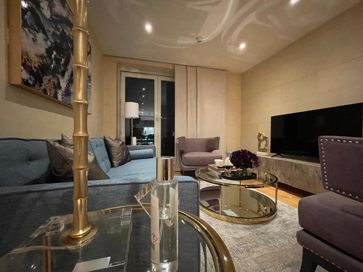 Stunning Westminster Apartment - 9 Albert 伦敦 外观 照片