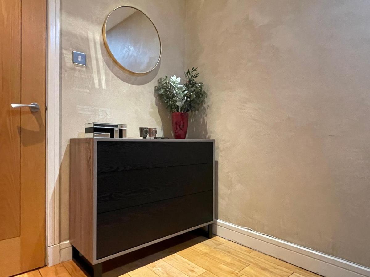 Stunning Westminster Apartment - 9 Albert 伦敦 外观 照片