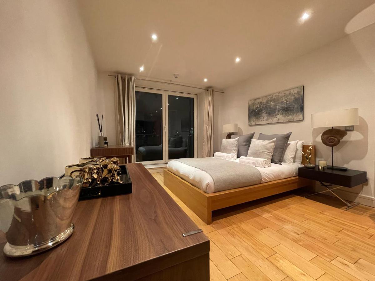 Stunning Westminster Apartment - 9 Albert 伦敦 外观 照片