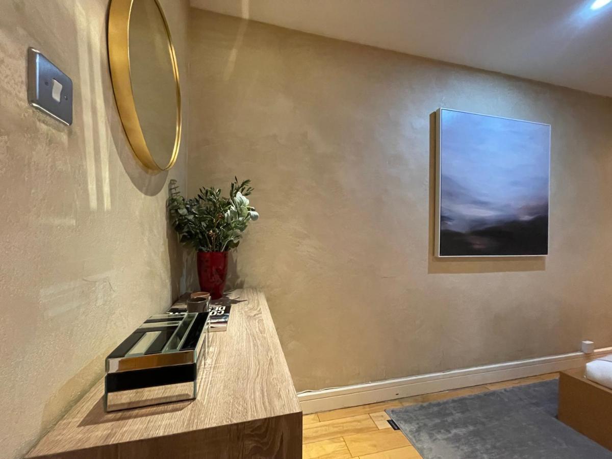 Stunning Westminster Apartment - 9 Albert 伦敦 外观 照片