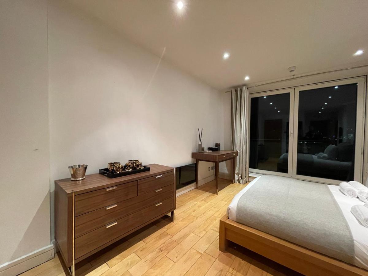Stunning Westminster Apartment - 9 Albert 伦敦 外观 照片
